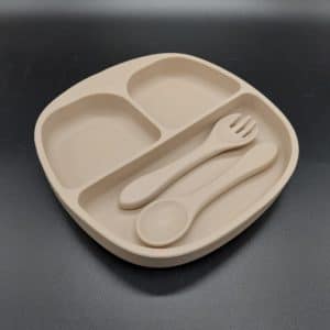 Kai & Ben Silicone Plate with Utensils in Tan